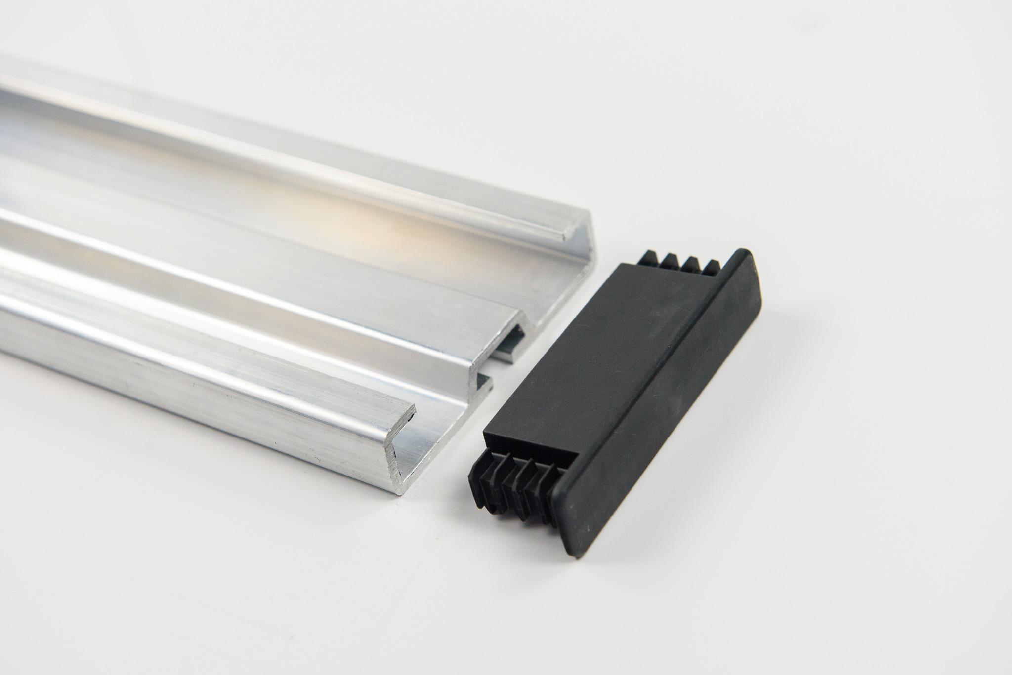 Standard Duty Slats with End Caps - Image 4